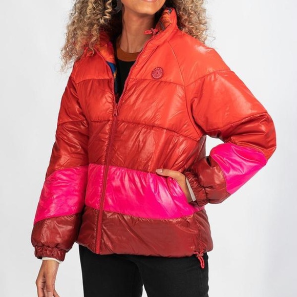 ✨ Farm Rio Reversible Puff Jacket ✨ - Picture 1 of 7